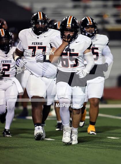 Thumbnail 1 in Ferris @ Wills Point photogallery.