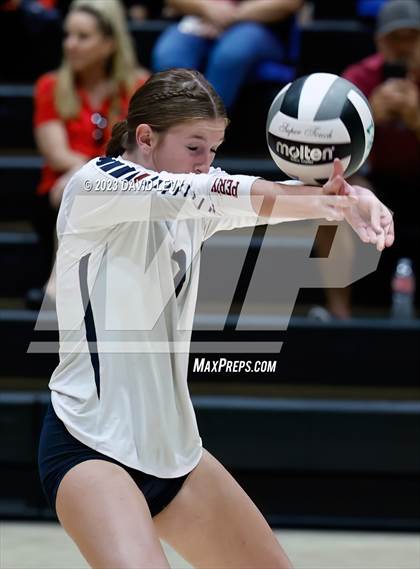 Thumbnail 3 in Perry @ Basha photogallery.