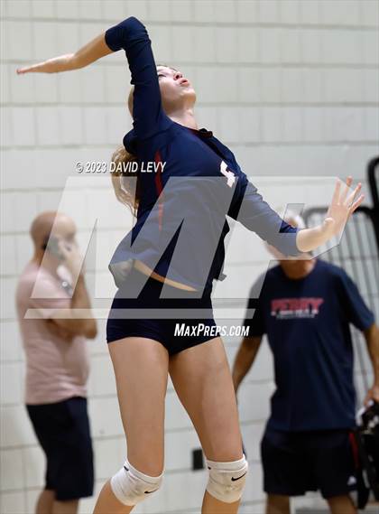 Thumbnail 1 in Perry @ Basha photogallery.