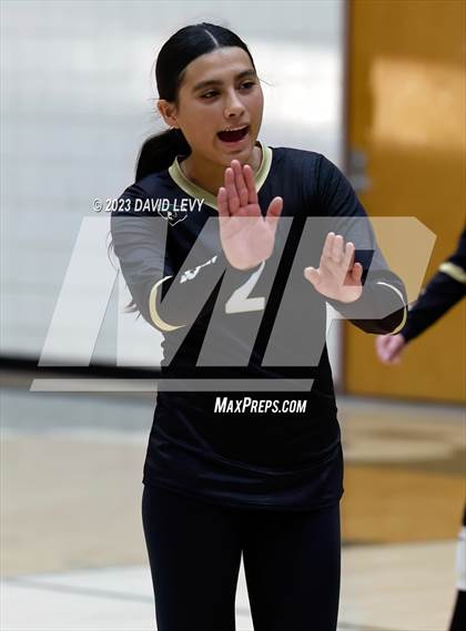 Thumbnail 2 in Perry @ Basha photogallery.