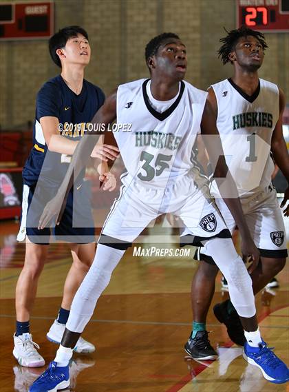 Thumbnail 3 in Fairmont Prep vs. Crean Lutheran (Nike Extravaganza) photogallery.