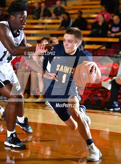 Thumbnail 3 in Fairmont Prep vs. Crean Lutheran (Nike Extravaganza) photogallery.
