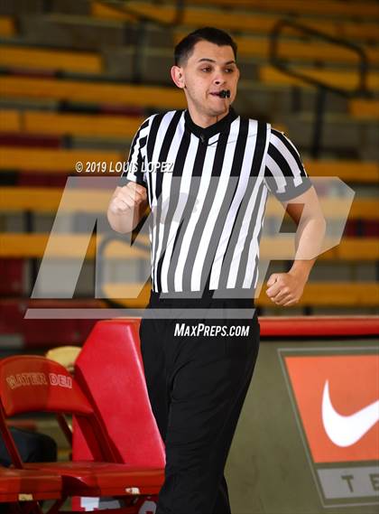 Thumbnail 2 in Fairmont Prep vs. Crean Lutheran (Nike Extravaganza) photogallery.