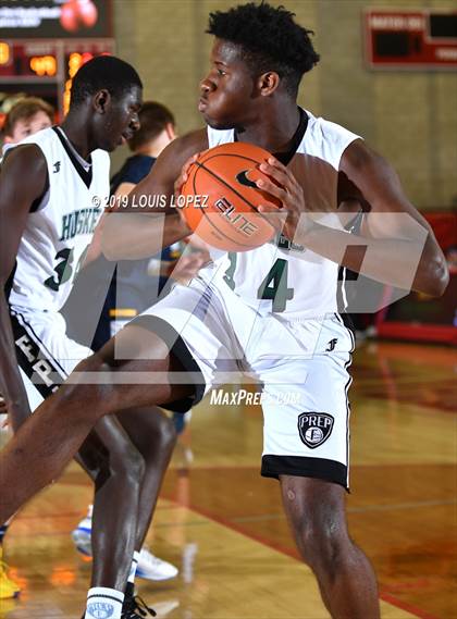 Thumbnail 1 in Fairmont Prep vs. Crean Lutheran (Nike Extravaganza) photogallery.