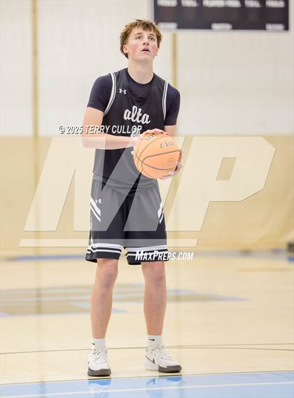 Thumbnail 3 in FR: Alta @ West Jordan (Sophomore) photogallery.