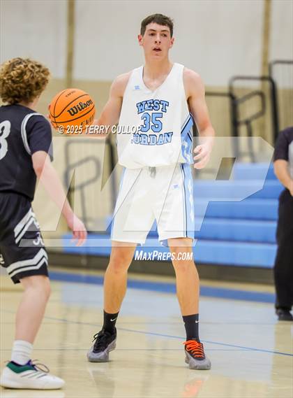 Thumbnail 3 in FR: Alta @ West Jordan (Sophomore) photogallery.