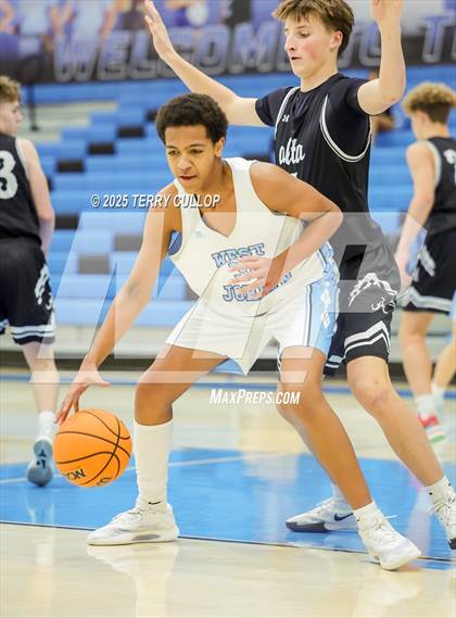 Thumbnail 2 in FR: Alta @ West Jordan (Sophomore) photogallery.