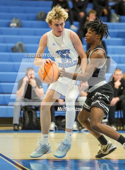 Thumbnail 2 in FR: Alta @ West Jordan (Sophomore) photogallery.