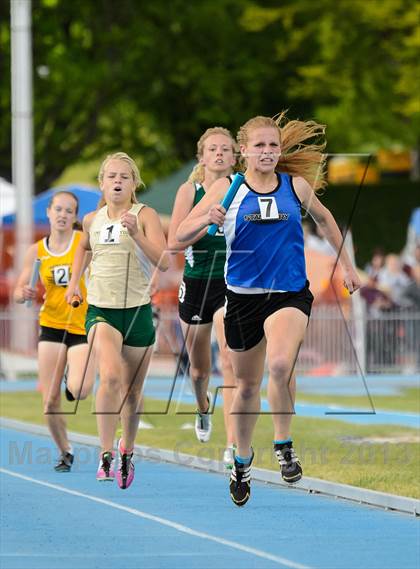 Thumbnail 3 in UHSAA 3A Track and Field Championships photogallery.