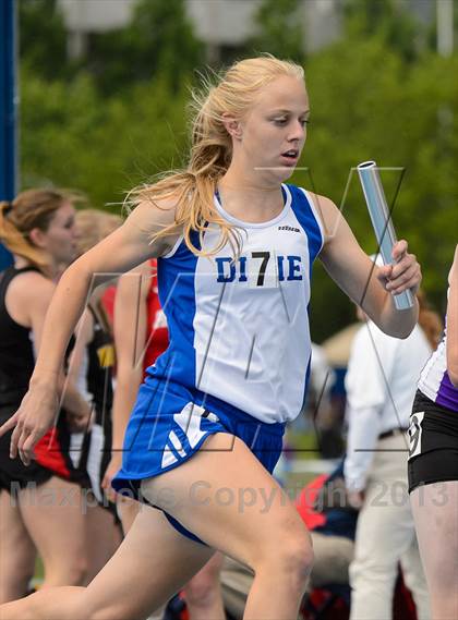 Thumbnail 3 in UHSAA 3A Track and Field Championships photogallery.
