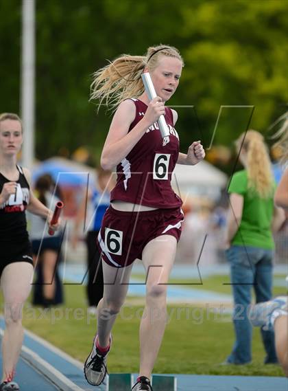 Thumbnail 2 in UHSAA 3A Track and Field Championships photogallery.