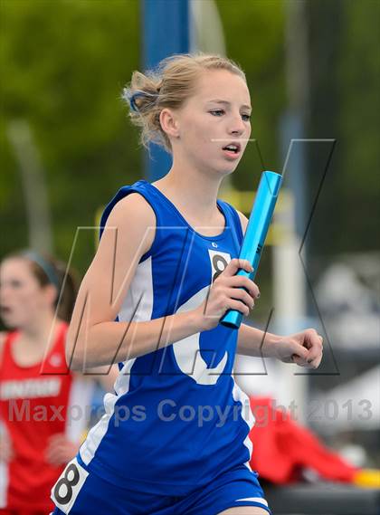 Thumbnail 3 in UHSAA 3A Track and Field Championships photogallery.