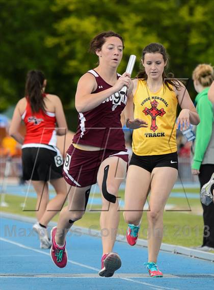 Thumbnail 2 in UHSAA 3A Track and Field Championships photogallery.