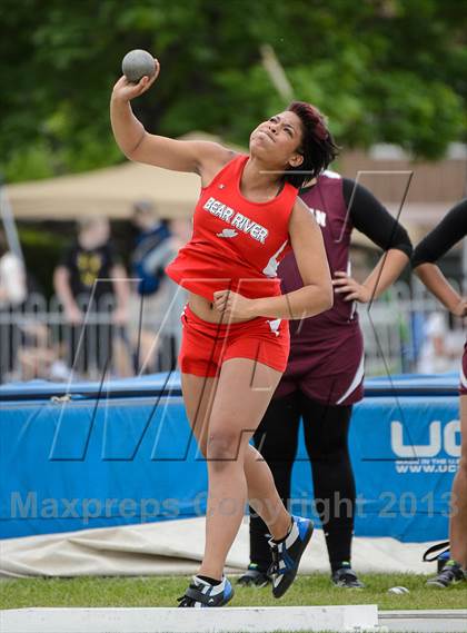 Thumbnail 2 in UHSAA 3A Track and Field Championships photogallery.