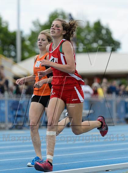 Thumbnail 3 in UHSAA 3A Track and Field Championships photogallery.