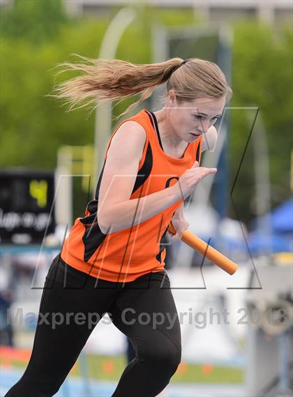 Thumbnail 3 in UHSAA 3A Track and Field Championships photogallery.