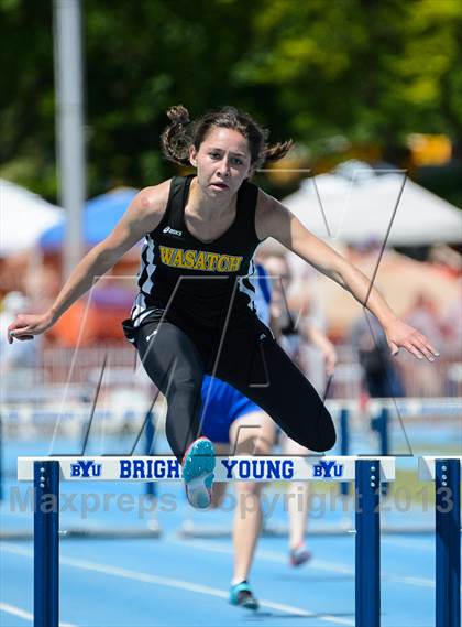Thumbnail 1 in UHSAA 3A Track and Field Championships photogallery.