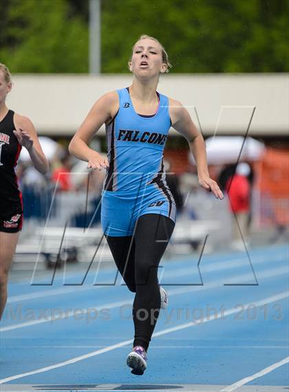 Thumbnail 2 in UHSAA 3A Track and Field Championships photogallery.