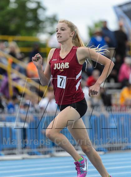 Thumbnail 1 in UHSAA 3A Track and Field Championships photogallery.