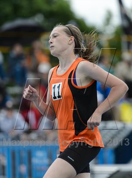 Thumbnail 2 in UHSAA 3A Track and Field Championships photogallery.