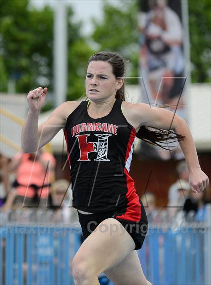 Thumbnail 3 in UHSAA 3A Track and Field Championships photogallery.