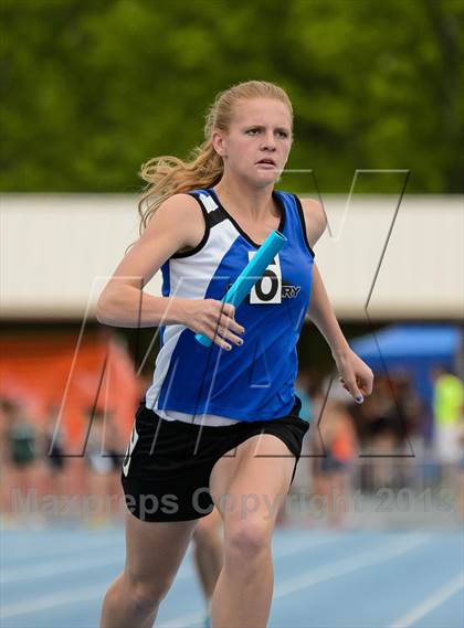 Thumbnail 2 in UHSAA 3A Track and Field Championships photogallery.