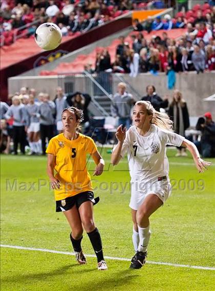 Thumbnail 3 in Alta vs Davis (Utah 5A Final) photogallery.