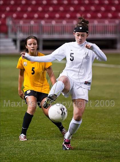 Thumbnail 2 in Alta vs Davis (Utah 5A Final) photogallery.