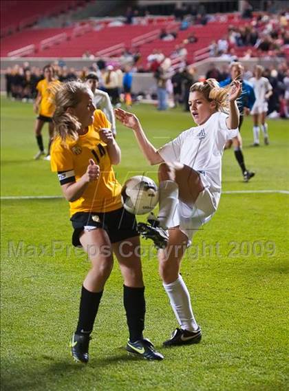 Thumbnail 1 in Alta vs Davis (Utah 5A Final) photogallery.