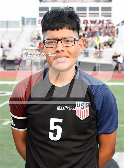 Thumbnail 2 in NFL Yet Academy vs. Yuma Catholic (AIA 3A Final Award Photos) photogallery.
