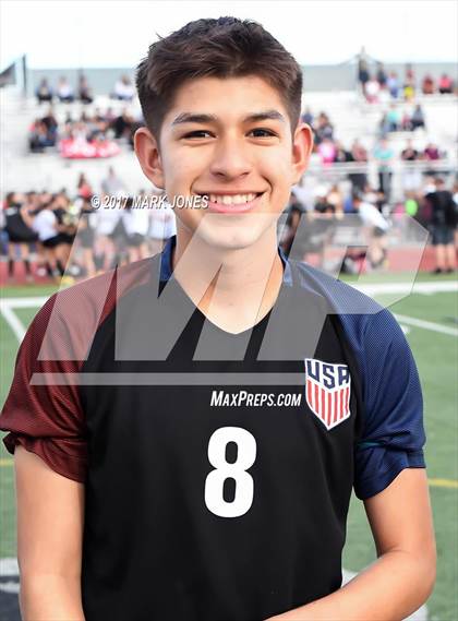 Thumbnail 1 in NFL Yet Academy vs. Yuma Catholic (AIA 3A Final Award Photos) photogallery.
