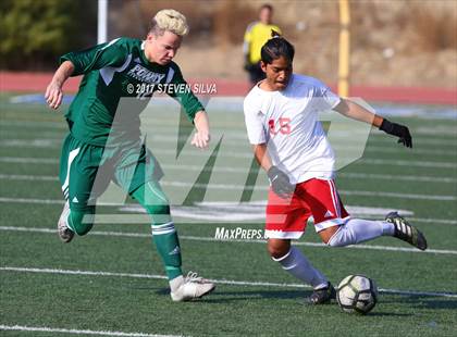 Thumbnail 1 in Hoover vs. Poway (26th Annual San Diego Holiday Classic) photogallery.