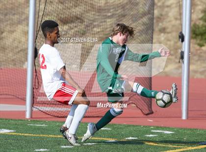 Thumbnail 2 in Hoover vs. Poway (26th Annual San Diego Holiday Classic) photogallery.