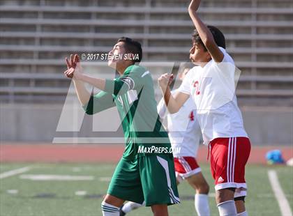Thumbnail 3 in Hoover vs. Poway (26th Annual San Diego Holiday Classic) photogallery.