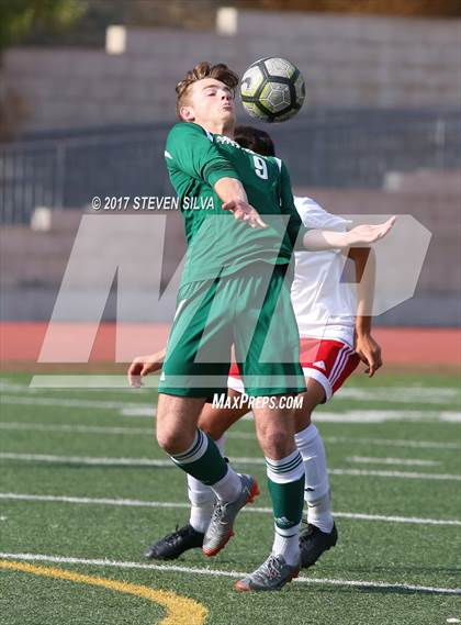 Thumbnail 3 in Hoover vs. Poway (26th Annual San Diego Holiday Classic) photogallery.