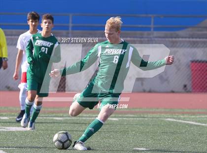 Thumbnail 3 in Hoover vs. Poway (26th Annual San Diego Holiday Classic) photogallery.