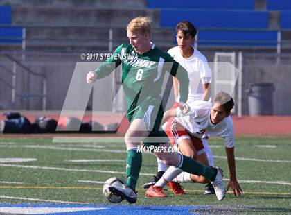 Thumbnail 2 in Hoover vs. Poway (26th Annual San Diego Holiday Classic) photogallery.