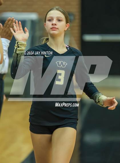 Thumbnail 3 in Whitewright vs. Valley Mills (UIL Volleyball 2A Region 2 Semi) photogallery.