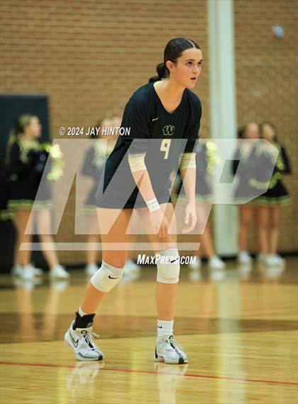 Thumbnail 1 in Whitewright vs. Valley Mills (UIL Volleyball 2A Region 2 Semi) photogallery.