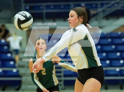 Thumbnail 3 in Whitewright vs. Valley Mills (UIL Volleyball 2A Region 2 Semi) photogallery.