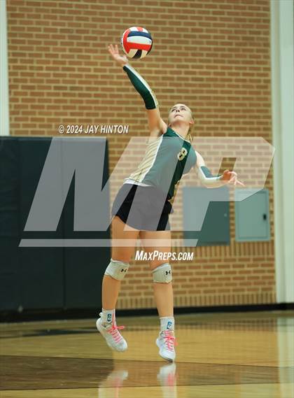 Thumbnail 2 in Whitewright vs. Valley Mills (UIL Volleyball 2A Region 2 Semi) photogallery.