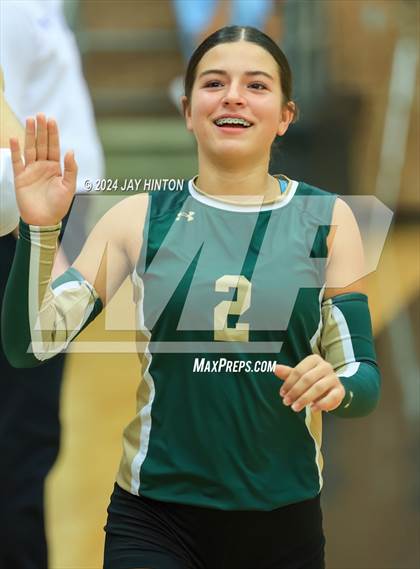 Thumbnail 2 in Whitewright vs. Valley Mills (UIL Volleyball 2A Region 2 Semi) photogallery.