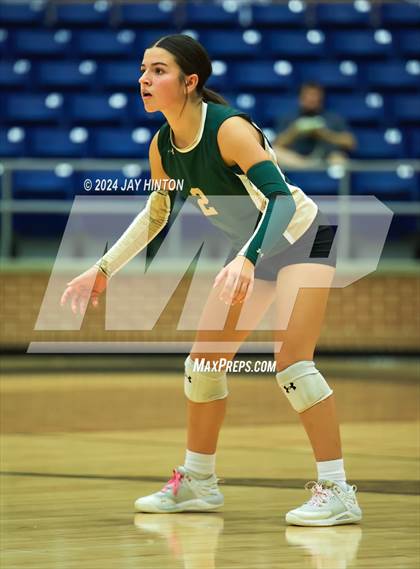 Thumbnail 3 in Whitewright vs. Valley Mills (UIL Volleyball 2A Region 2 Semi) photogallery.