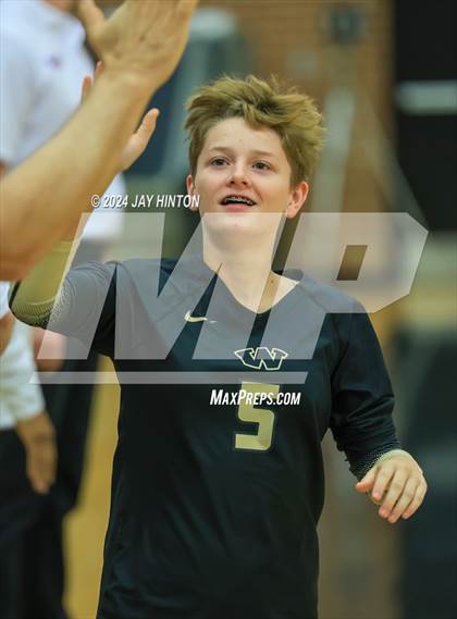 Thumbnail 2 in Whitewright vs. Valley Mills (UIL Volleyball 2A Region 2 Semi) photogallery.