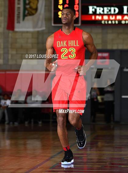 Thumbnail 1 in Foothills Christian vs. Oak Hill Academy (Nike Extravaganza) photogallery.