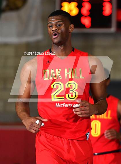 Thumbnail 2 in Foothills Christian vs. Oak Hill Academy (Nike Extravaganza) photogallery.