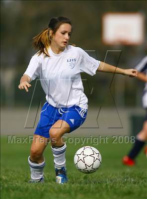 Thumbnail 1 in Lincoln vs. Nevada Union (Kennedy Tournament) photogallery.