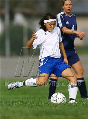 Thumbnail 3 in Lincoln vs. Nevada Union (Kennedy Tournament) photogallery.