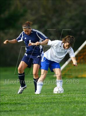 Thumbnail 3 in Lincoln vs. Nevada Union (Kennedy Tournament) photogallery.