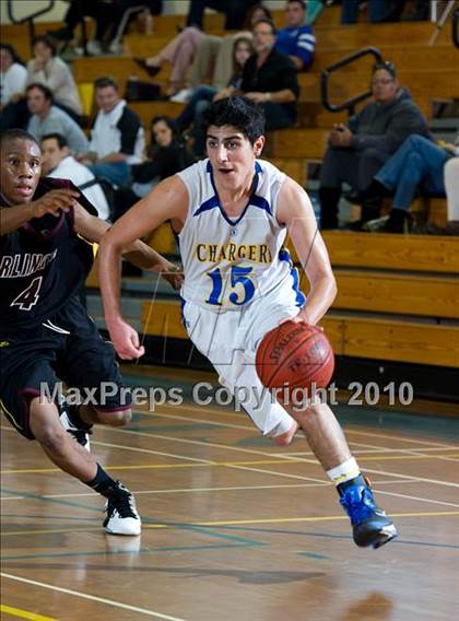 Thumbnail 1 in Arlington vs. Agoura (Santa Barbara Holiday Classic Tournament) photogallery.